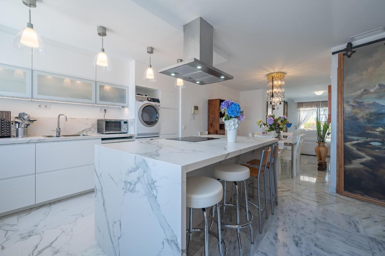 Apartamentos Las Terrazas Μαρμπέλλα Εξωτερικό φωτογραφία